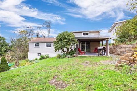 132 Rush Ave, New Eagle, PA 15067 photo 22