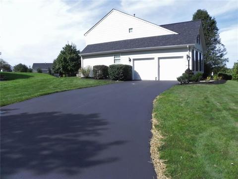 240 Cliffside Dr, Mars, PA 16046 photo 4