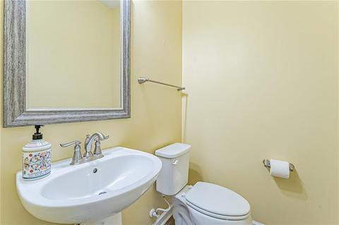 896 Beacon, Mccandless, PA 15237 photo 8