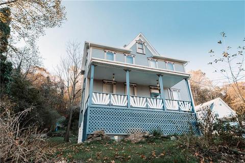 646 Yoder St, Johnstown, PA 15901 photo 3