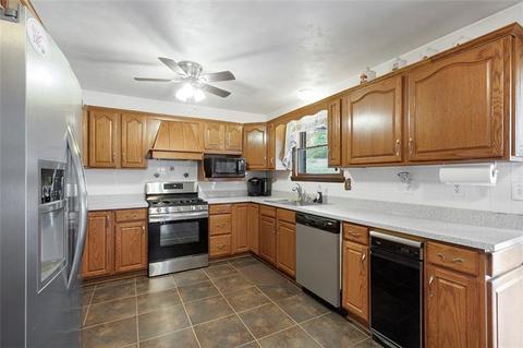 686 Marco Rd, Apollo, PA 15613 photo 5