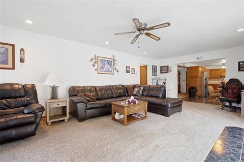 686 Marco Rd, Apollo, PA 15613 photo 4
