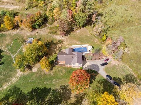 686 Marco Rd, Apollo, PA 15613 photo 2