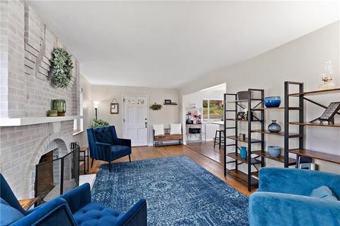 2454 Hampton Ave, Hampton, PA 15101 photo 4