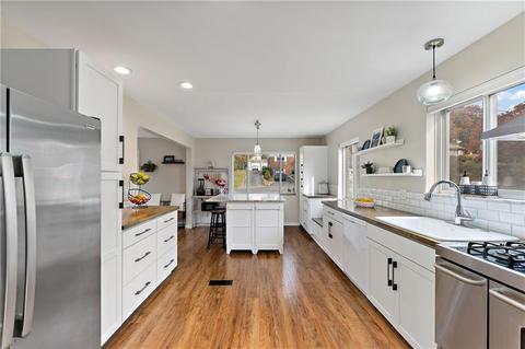 2454 Hampton Ave, Hampton, PA 15101 photo 11