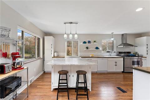 2454 Hampton Ave, Hampton, PA 15101 photo 6