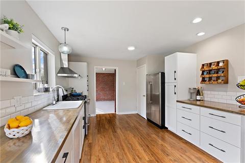 2454 Hampton Ave, Hampton, PA 15101 photo 9