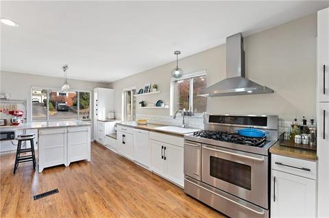 2454 Hampton Ave, Hampton, PA 15101 photo 10