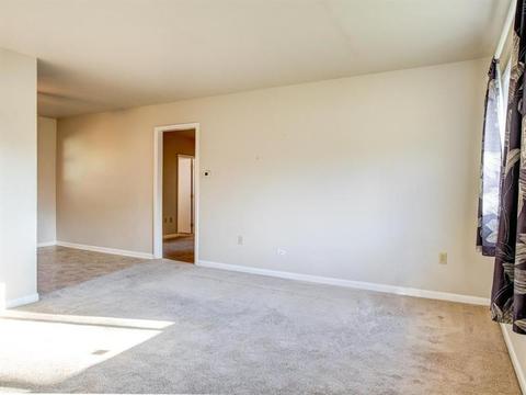 116 Rolling Hills Dr, Monaca, PA 15061 photo 18