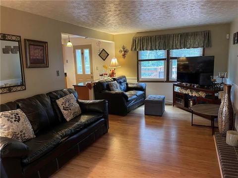 2155 Pendleton Dr, Monroeville, PA 15146 photo 8