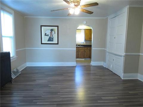 531 6th St, Irwin, PA 15642 photo 5