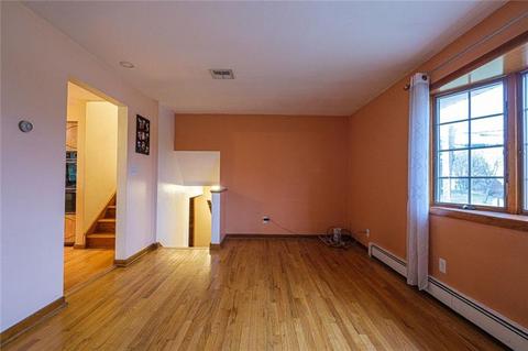 116 General Braddock Dr, Braddock, PA 15104 photo 4