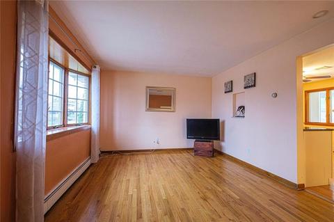 116 General Braddock Dr, Braddock, PA 15104 photo 3