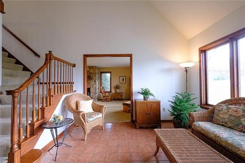 126 Davidson Rd, Mars, PA 16046 photo 3
