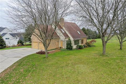 126 Davidson Rd, Mars, PA 16046 photo 1