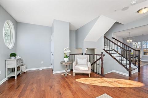 701 Pointe View Dr, Mars, PA 16046 photo 5