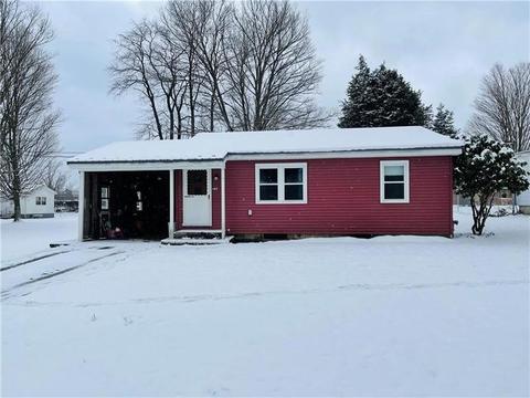 142 E Irving St, Corry, PA 16407 photo 1
