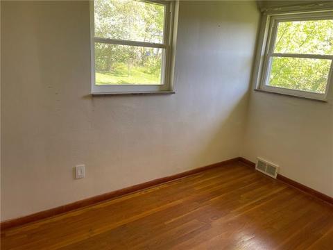 715 Pine Ave, Mars, PA 16046 photo 8
