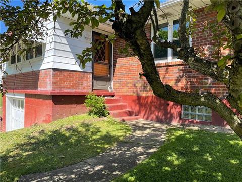 715 Pine Ave, Mars, PA 16046 photo 1