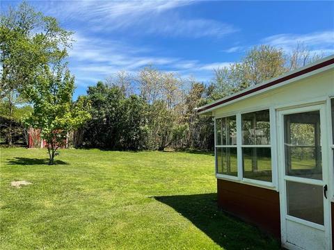 715 Pine Ave, Mars, PA 16046 photo 2