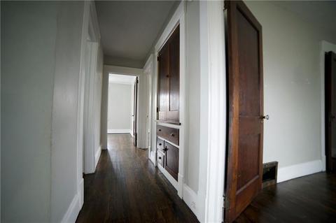 812 Alcoma St, Sharon, PA 16146 photo 8