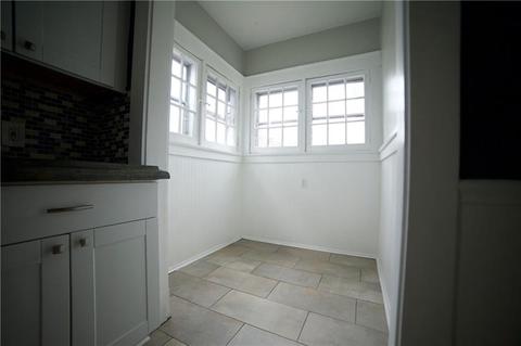 812 Alcoma St, Sharon, PA 16146 photo 4