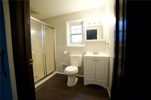 812 Alcoma St, Sharon, PA 16146 photo 5