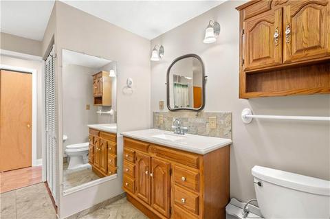 43 Pine Ln, Eighty Four, PA 15330 photo 14