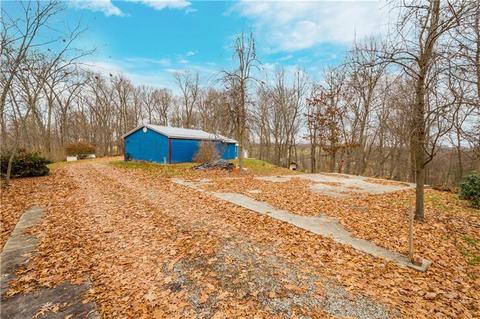 43 Pine Ln, Eighty Four, PA 15330 photo 23