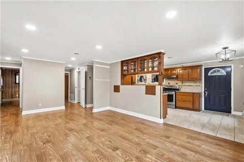 43 Pine Ln, Eighty Four, PA 15330 photo 6