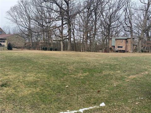 9565 Fox Rd, Mccandless, PA 15237 photo 3