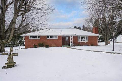 119 Windy Willows Dr, Coraopolis, PA 15108 photo 1