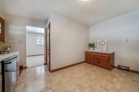 119 Windy Willows Dr, Coraopolis, PA 15108 photo 5