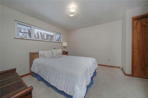 119 Windy Willows Dr, Coraopolis, PA 15108 photo 11