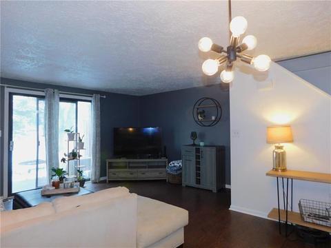 412 Brookside Ct, Seven Fields, PA 16046 photo 5