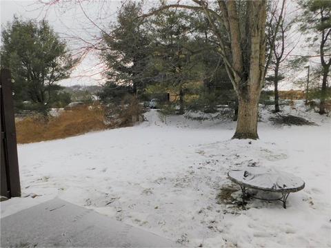 412 Brookside Ct, Seven Fields, PA 16046 photo 2