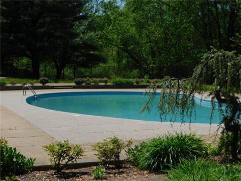 412 Brookside Ct, Seven Fields, PA 16046 photo 18
