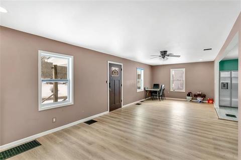 742 Jackson Rd, Apollo, PA 15613 photo 9