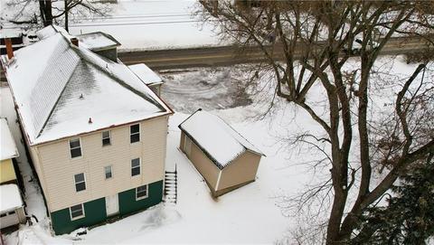 219 Crowe Ave, Mars, PA 16046 photo 3