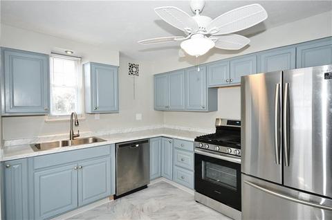 1902 Johnson St, North Braddock, PA 15104 photo 6
