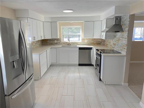 38 Lightcap Rd, Latrobe, PA 15650 photo 4