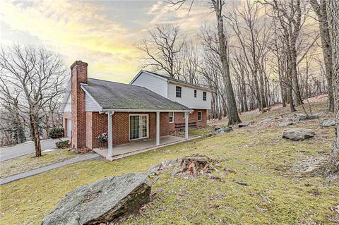 700 E 4th Ave, Derry, PA 15627 photo 22