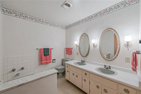 700 E 4th Ave, Derry, PA 15627 photo 18