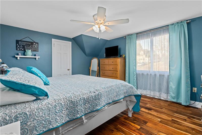  336 Chessbriar Dr, Bethel Park, PA 15102 photo 15
