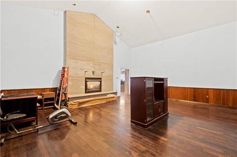 1314 Edmon Rd, Apollo, PA 15613 photo 5