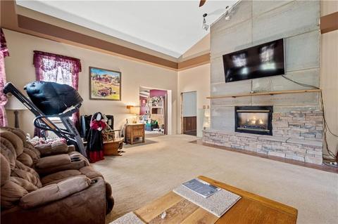 1314 Edmon Rd, Apollo, PA 15613 photo 3