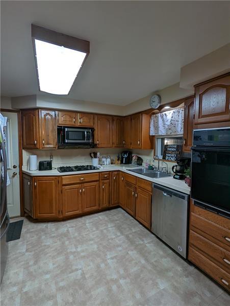 1007 Bechtel St, Monaca, PA 15061 photo 3