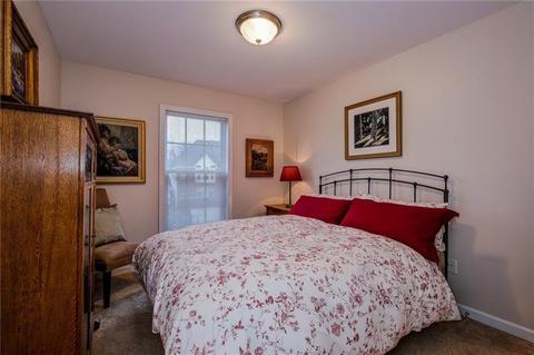 521 E Vanderbilt Dr, Mars, PA 16046 photo 17