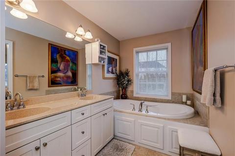 521 E Vanderbilt Dr, Mars, PA 16046 photo 14