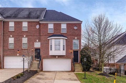 521 E Vanderbilt Dr, Mars, PA 16046 photo 1